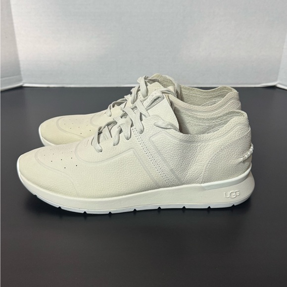 Women’s UGG adaleen sneaker - Picture 3 of 5